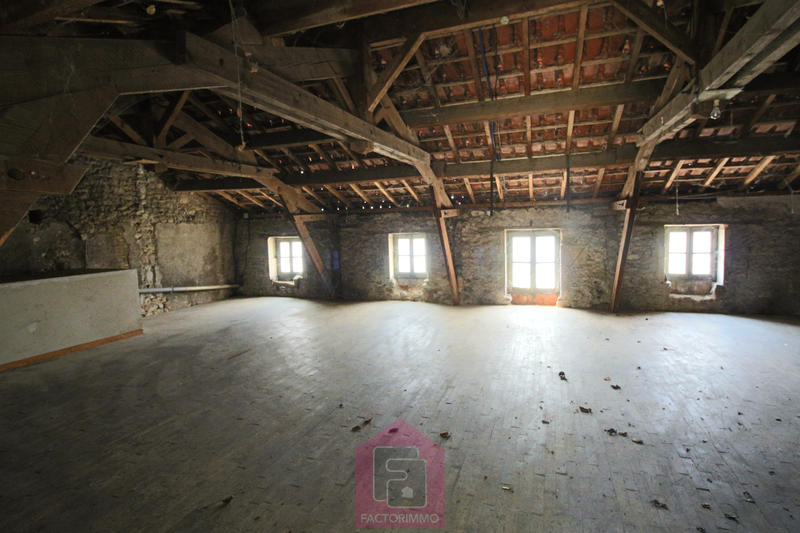 Immeuble - 300 m² - 5 pièces