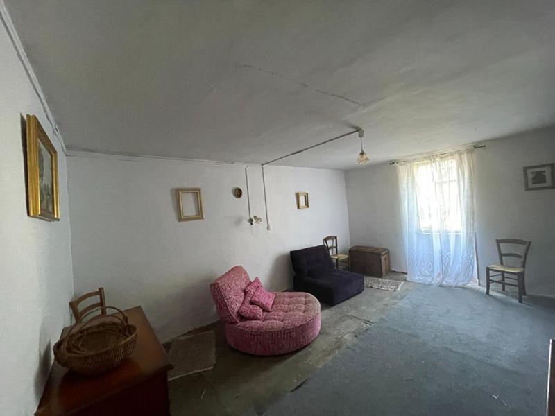 Maison - 153 m² - 9 pièces