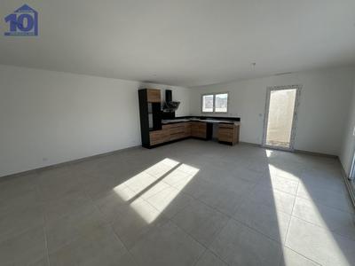 Maison - 91 m² - 4 pièces