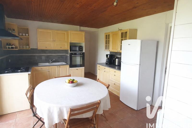 Maison - 90 m² - 5 pièces