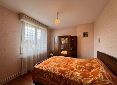 Maison - 100 m² - 6 pièces