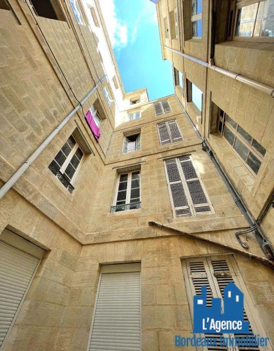 Bureau - 140 m² - 5 pièces