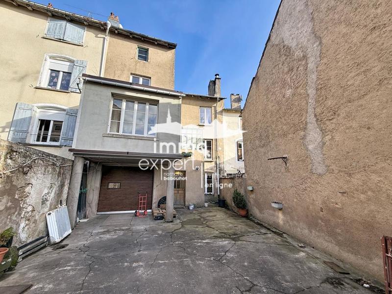 Maison de ville - 246 m² - 7 pièces