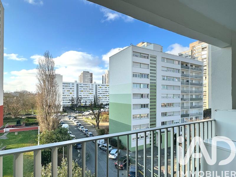 Appartement - 95 m² - 5 pièces