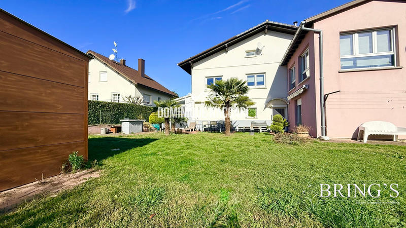 Maison - 180 m² - 6 pièces