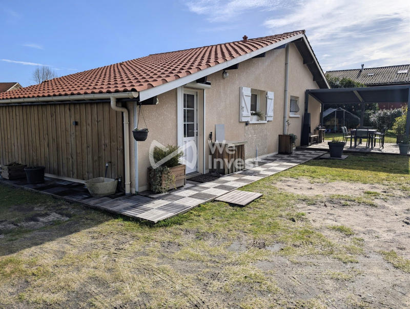 Maison - 80 m² - 4 pièces