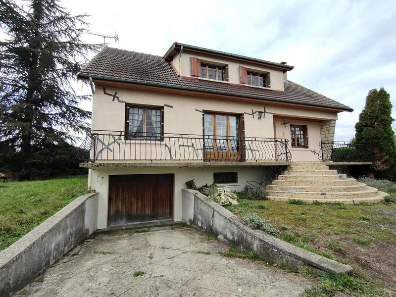 Maison - 142 m² - 7 pièces