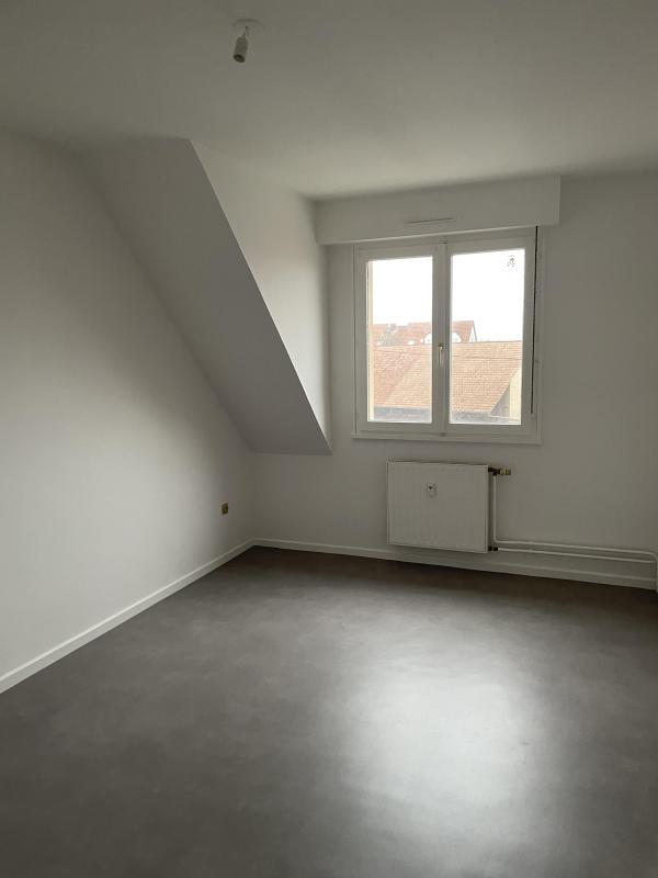 Appartement ancien - 70 m² - 3 pièces