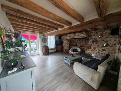 Maison - 145 m² - 6 pièces