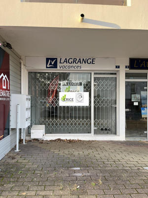 Local commercial - 30 m² - 2 pièces