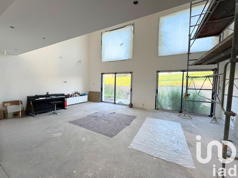 Maison - 163 m² - 5 pièces