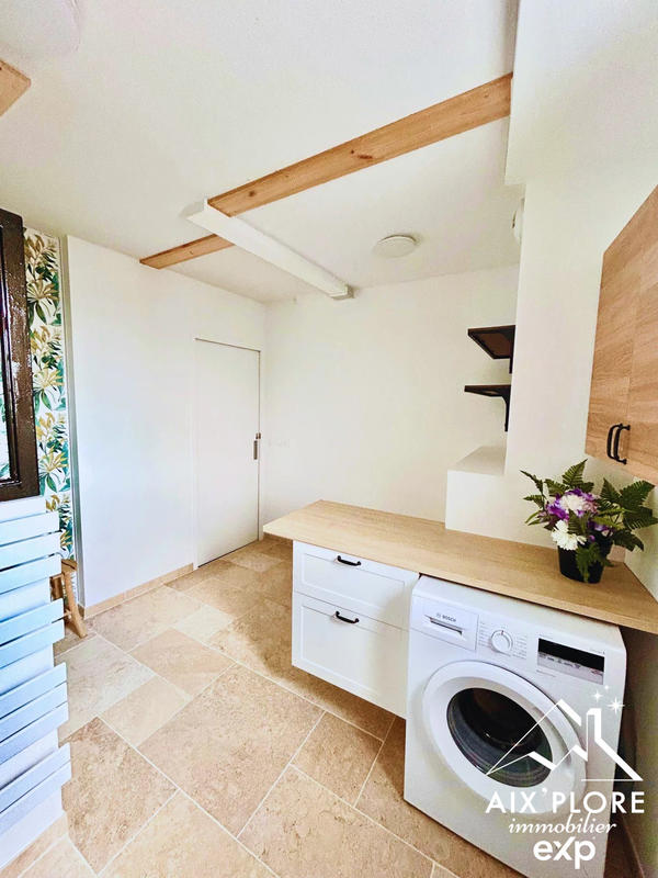 Appartement - 64 m² - 2 pièces