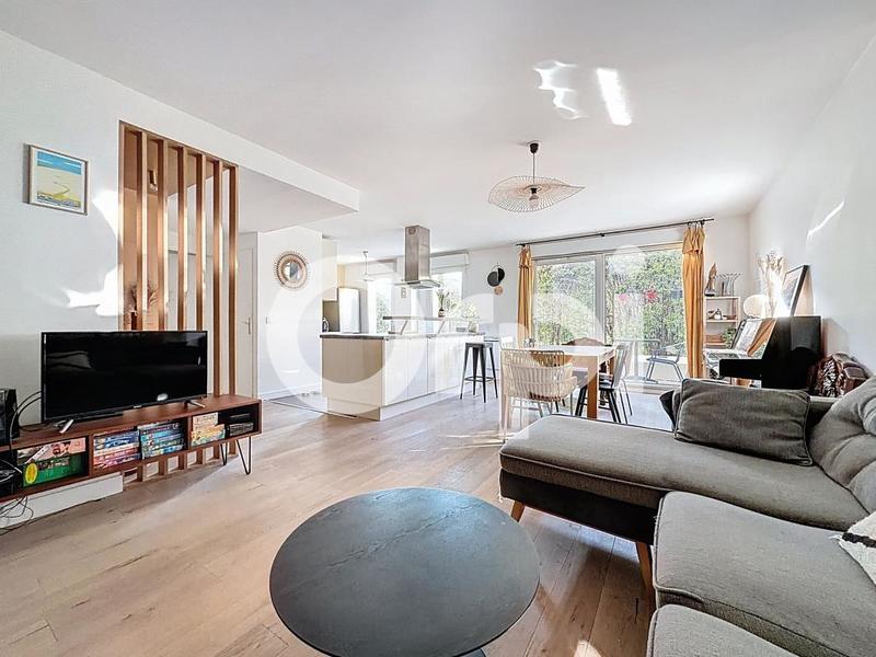 Appartement - 77 m² - 3 pièces