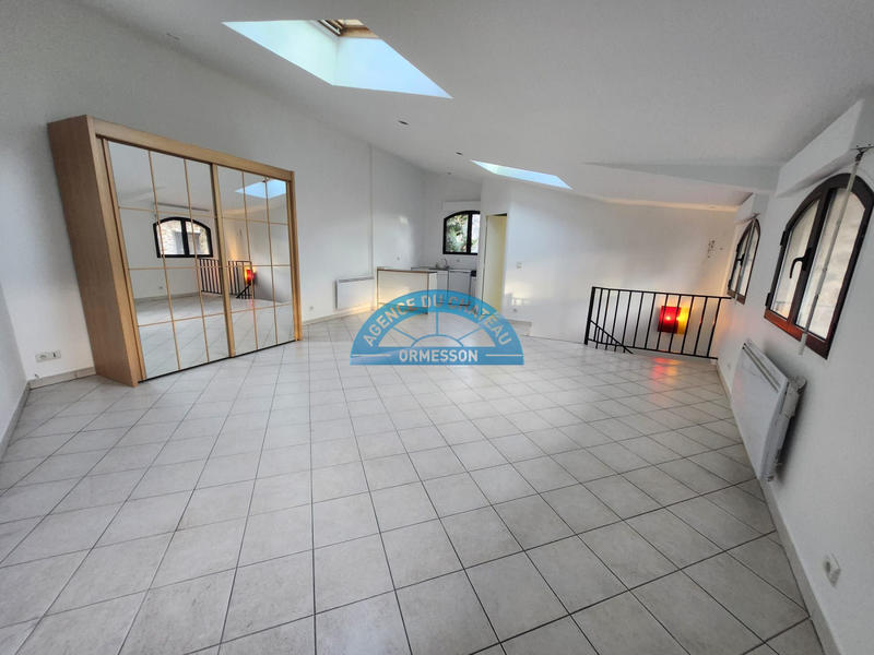 Maison - 254 m² - 10 pièces