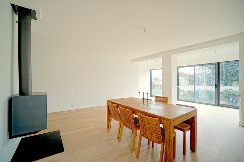 Maison - 137 m² - 5 pièces