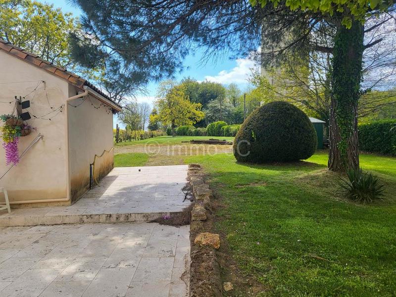 Maison - 190 m² - 6 pièces