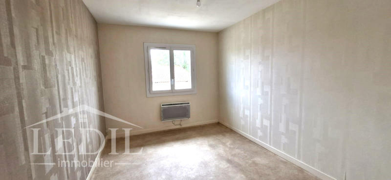 Maison - 211 m² - 7 pièces