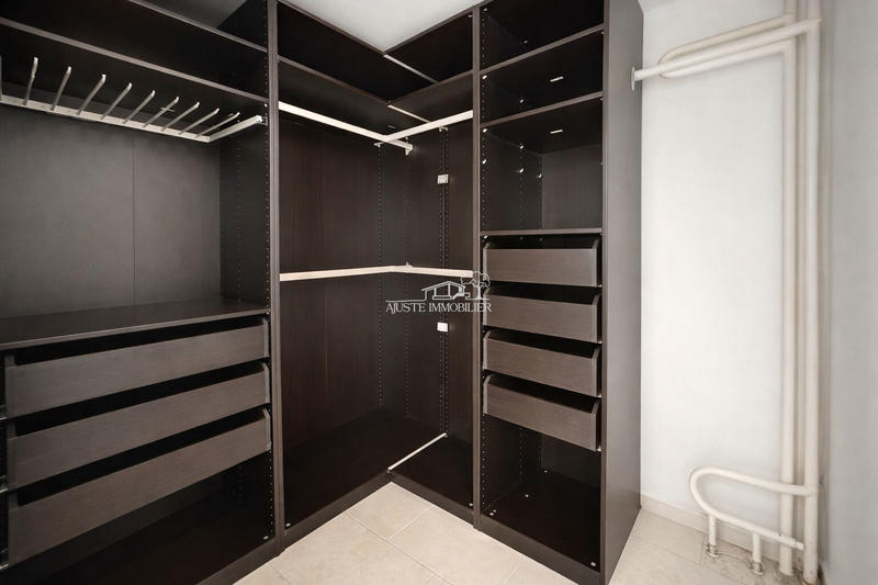 Appartement - 75 m² - 4 pièces