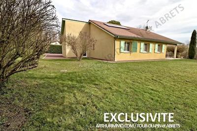 Maison - 94 m² - 4 pièces