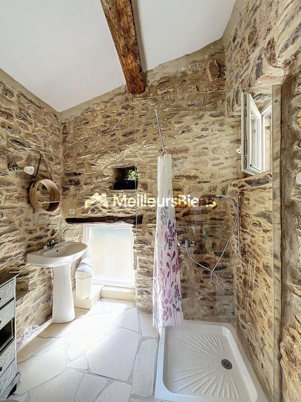 Maison en pierre - 90 m² - 4 pièces