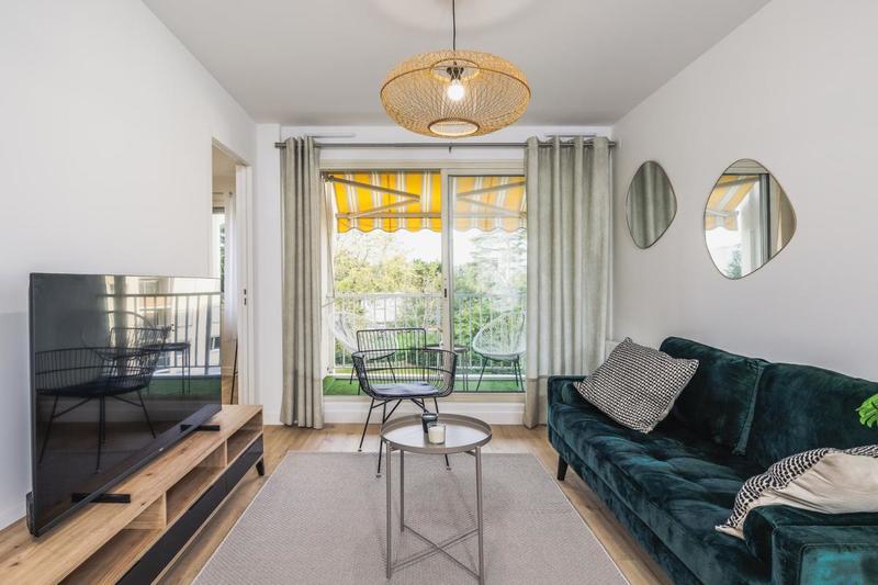 Appartement - 83 m² - 5 pièces