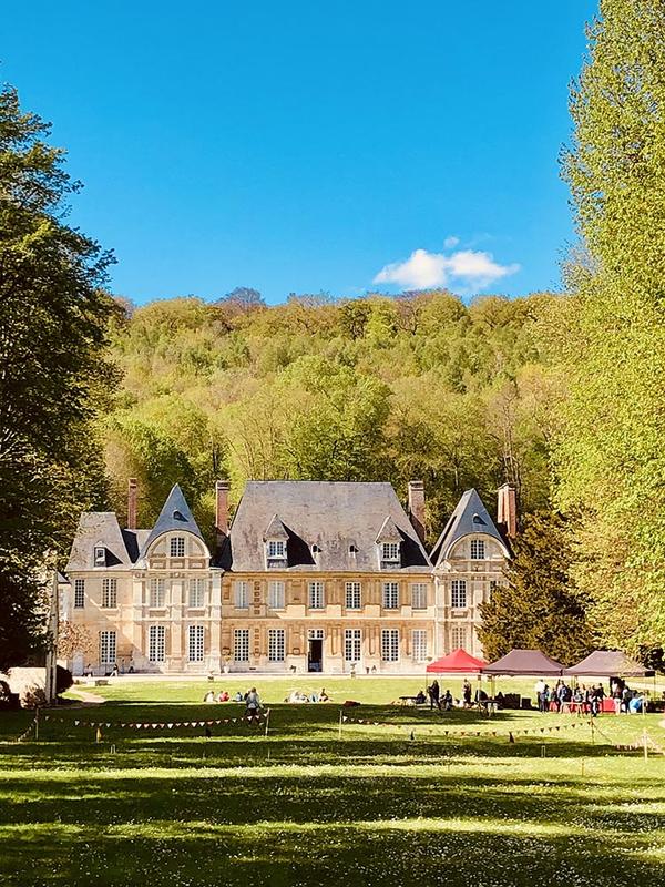 Pâques - Jeanne Lapin au Château du Taillis (Duclair 76)