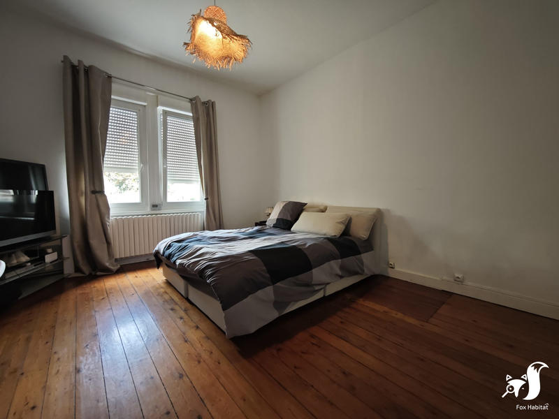 Maison - 253 m² - 8 pièces