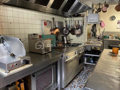 Bureau - 200 m² - 7 pièces