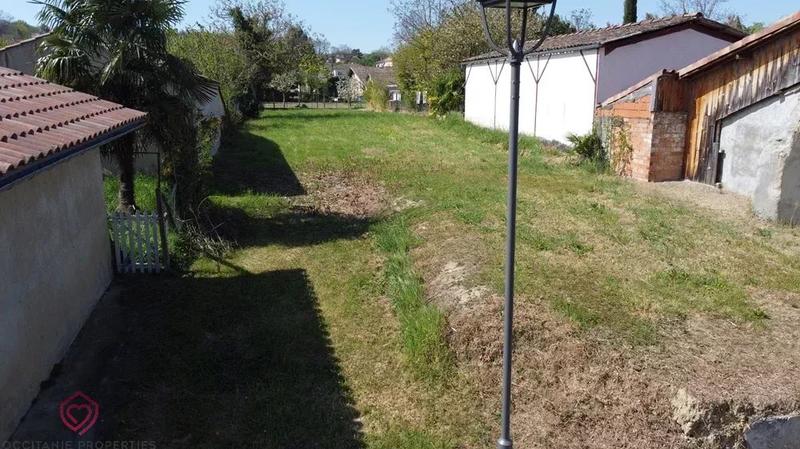 Terrain constructible - 523 m²