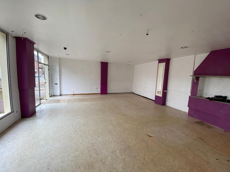 Local commercial - 142 m²