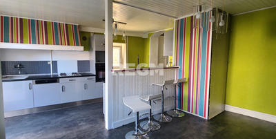 Maison - 158 m² - 7 pièces