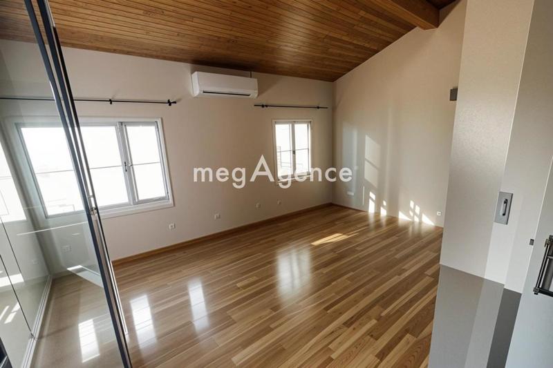 Maison de ville - 94 m² - 6 pièces