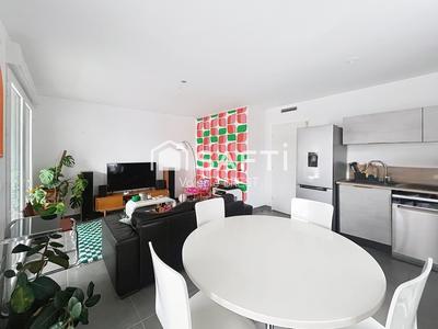 Appartement - 60 m² - 3 pièces