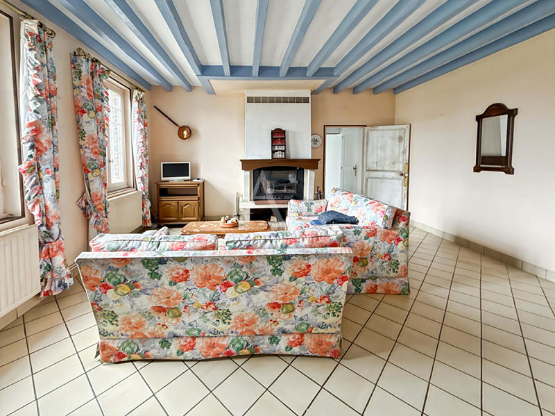 Maison - 204 m² - 7 pièces