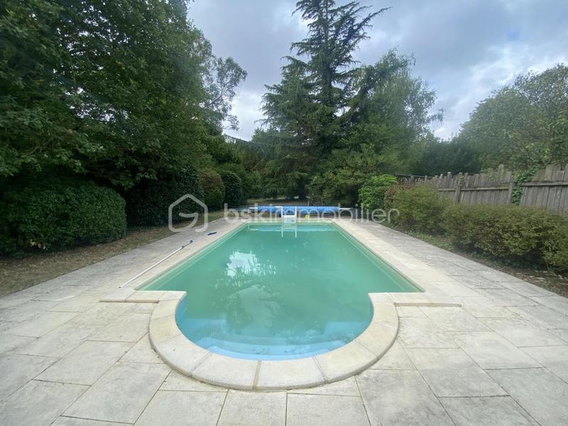 Maison en pierre - 145 m² - 6 pièces