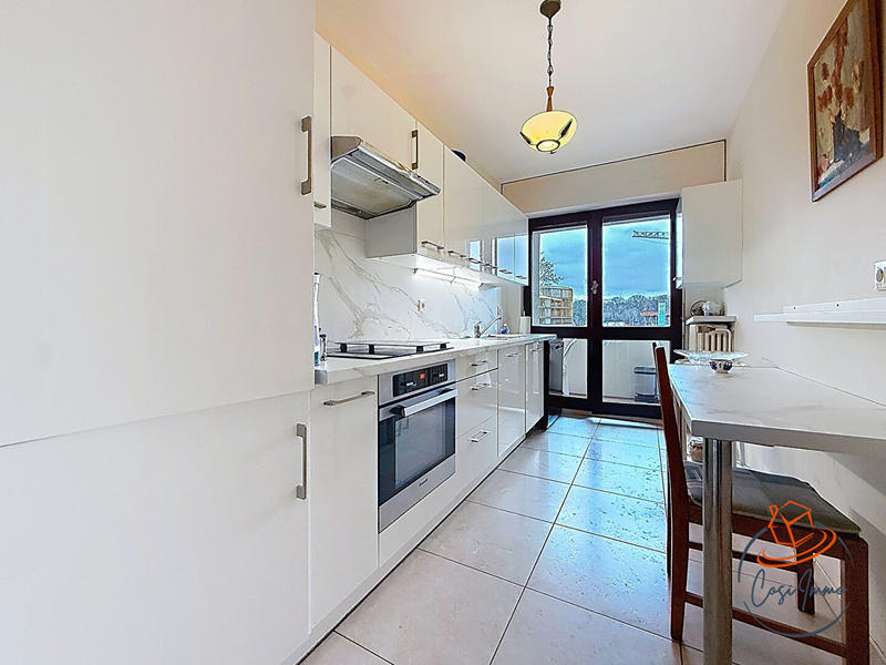 Appartement - 83 m² - 3 pièces