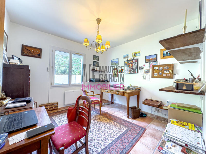 Maison - 175 m² - 8 pièces