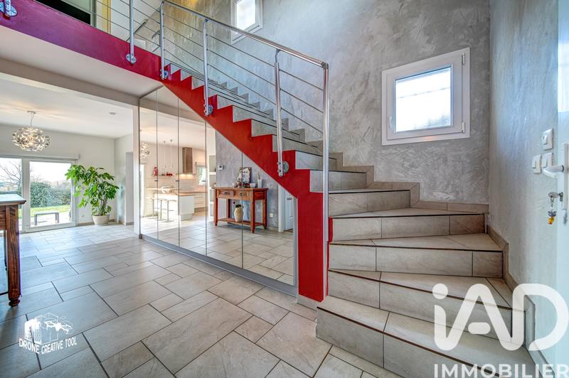 Maison de maîtres - 214 m² - 8 pièces