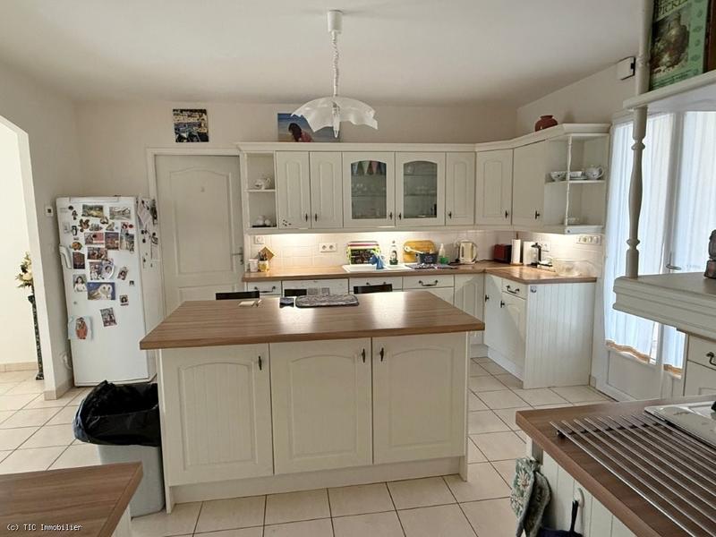 Villa - 165 m² - 6 pièces