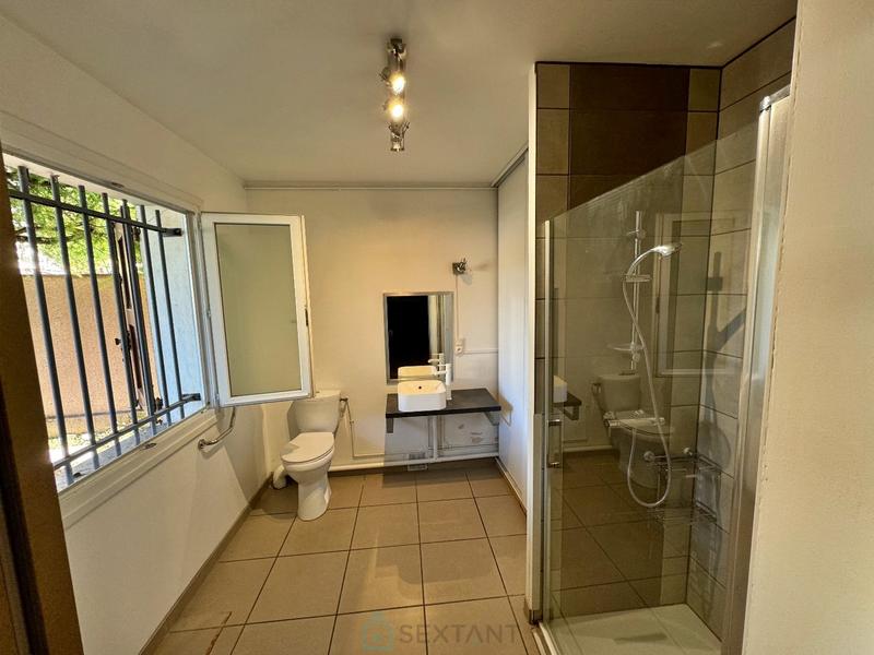 Maison - 175 m² - 7 pièces