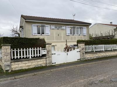 Maison - 86 m² - 5 pièces