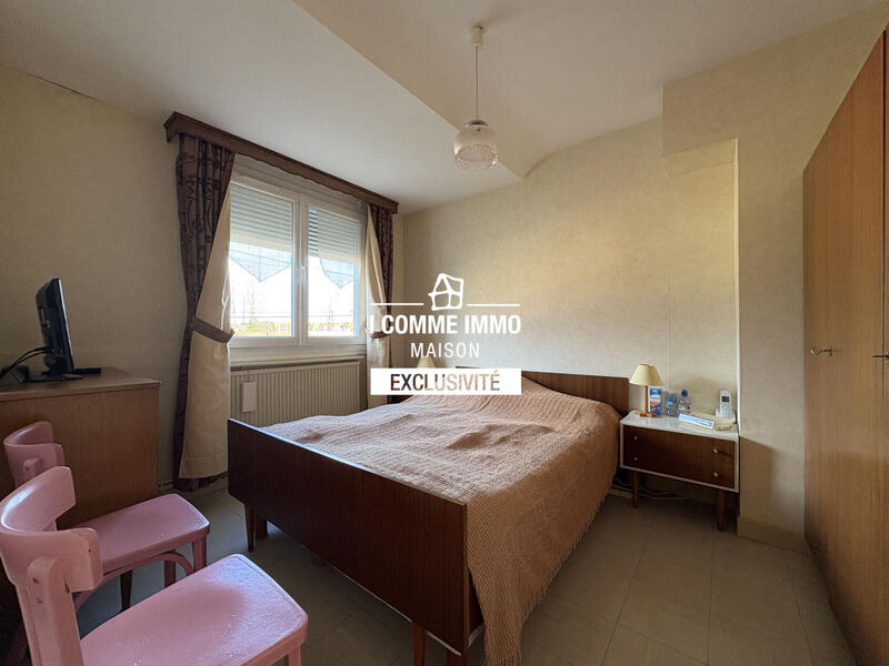 Maison - 90 m² - 5 pièces