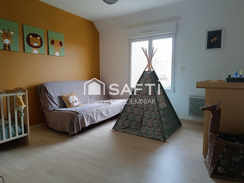 Maison - 177 m² - 7 pièces