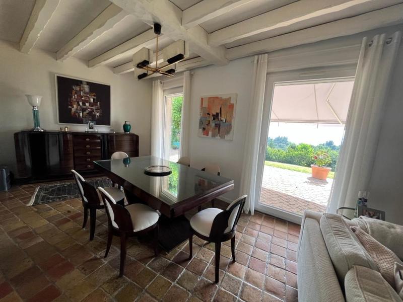 Maison - 152 m² - 6 pièces