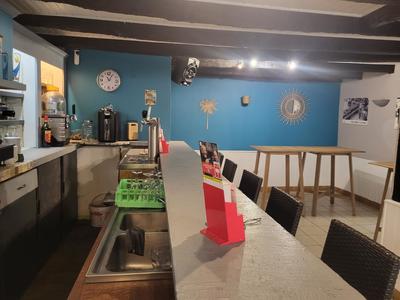 Local commercial - 70 m² - 1 pièce