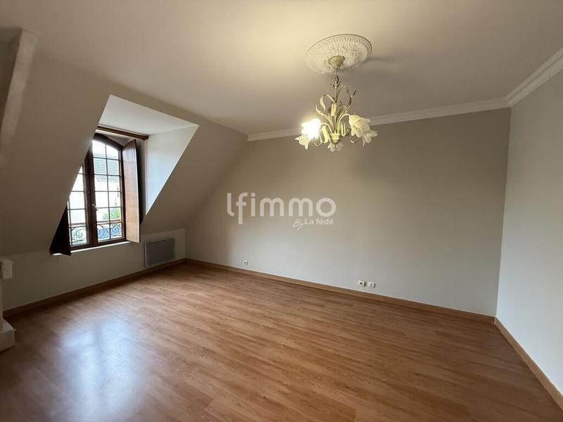 Maison - 100 m² - 6 pièces