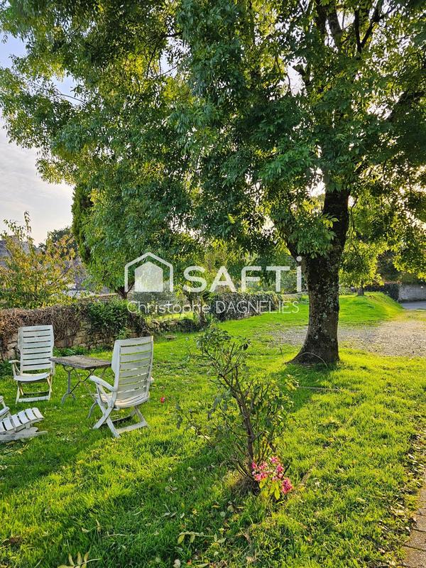 Maison - 234 m² - 6 pièces