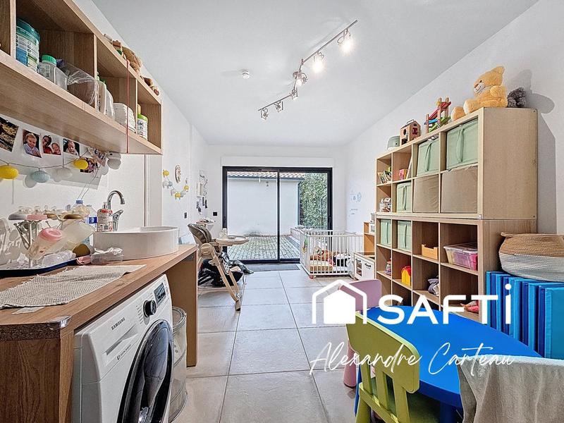 Maison - 150 m² - 7 pièces