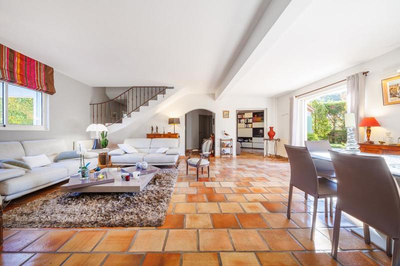 Villa - 160 m² - 5 pièces