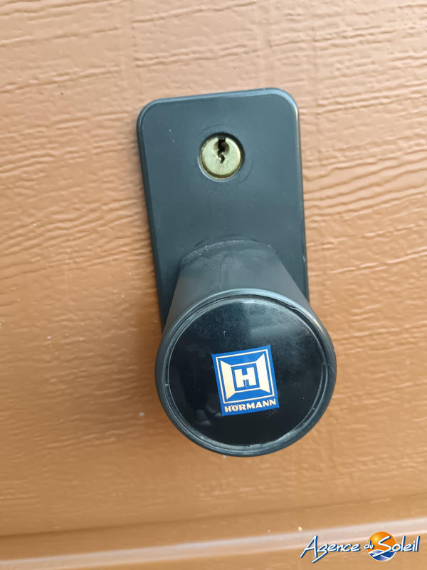 Parking / Garage - 17 m²